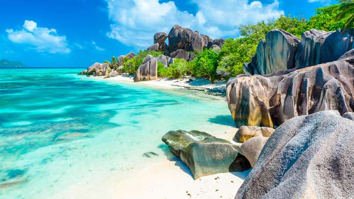 isole seychelles panoramica 2.jpg.image .694.390.low